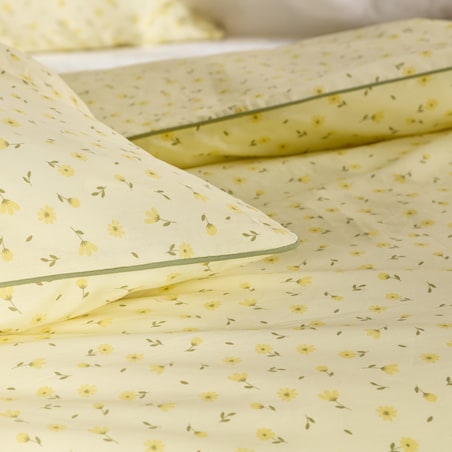 Pościel bawełniana z lamówką Avis 160x200 cm z motywem kwiatowym