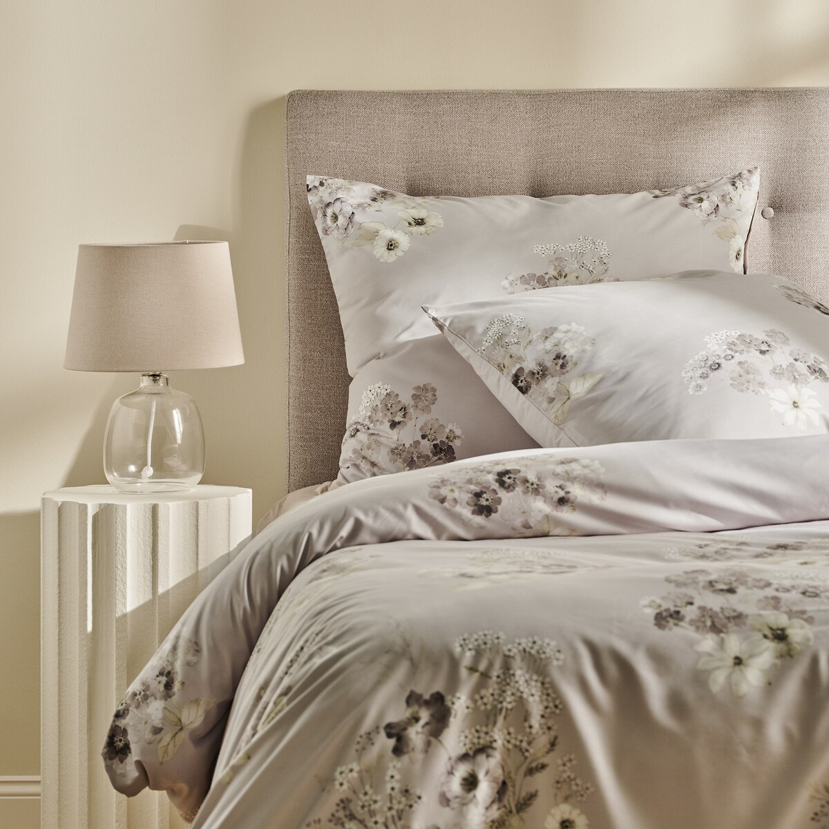 Pościel Z Mikrofibry Linorea 200x220 cm z wzorem kwiatowym