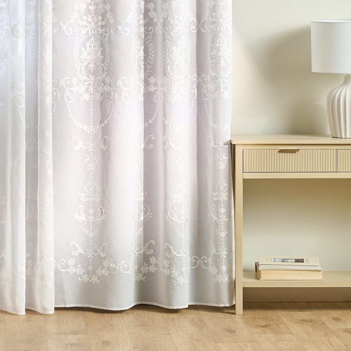 Zasłona zaciemniająca Ariela 140x250 cm z motywem arabeski