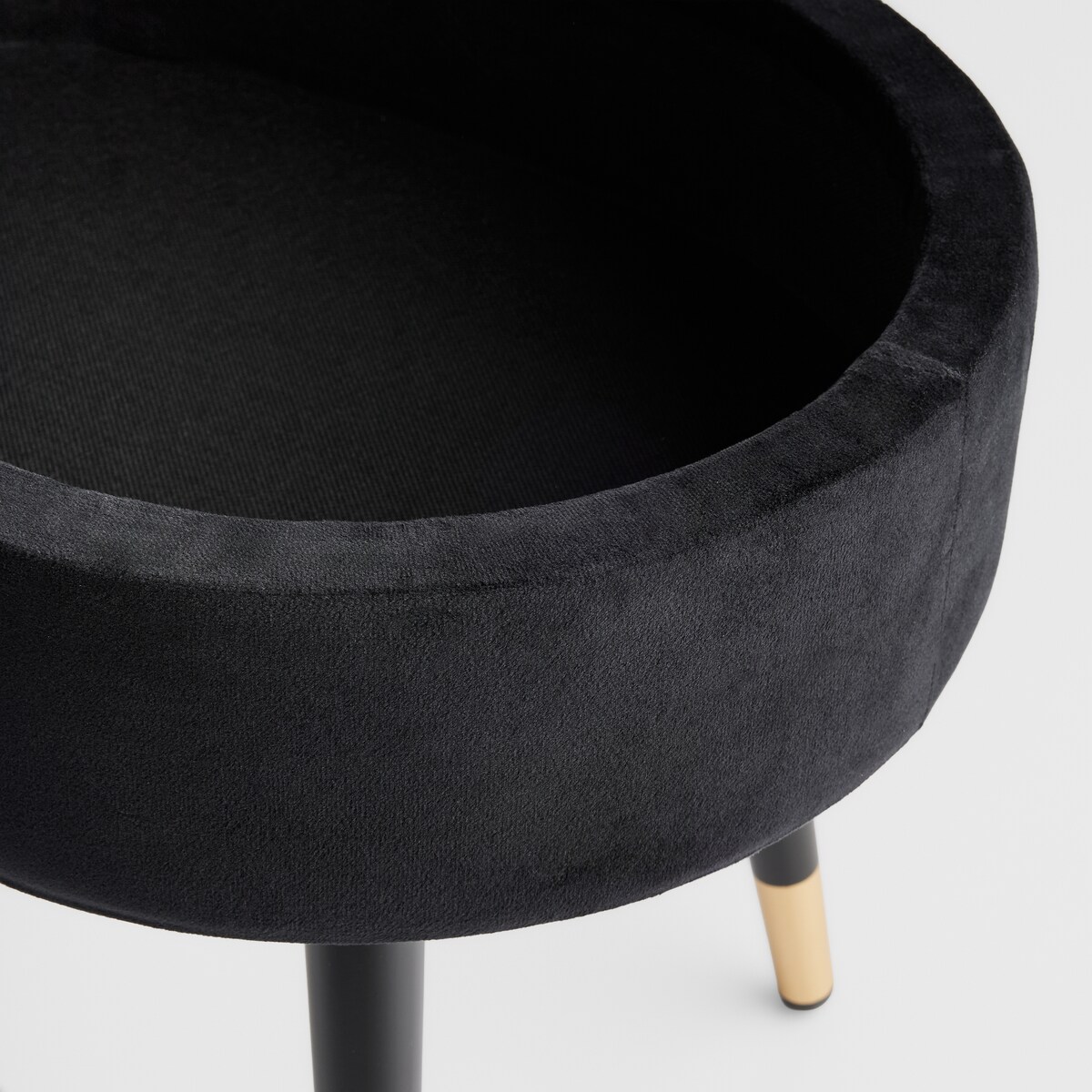 Puf ze schowkiem Atlin