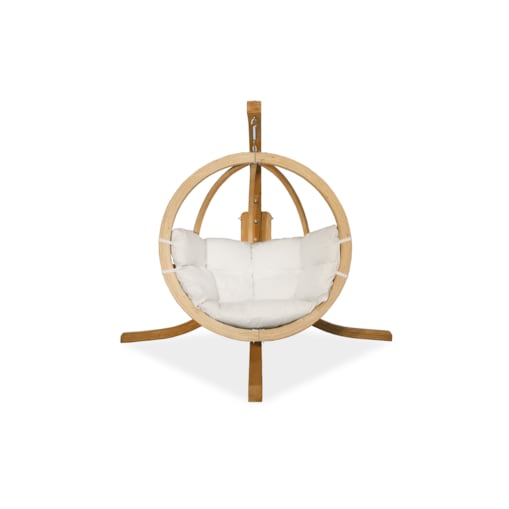 KONSIMO HIGLO Kremowy drewniany fotel wiszący boho w ogrodzie