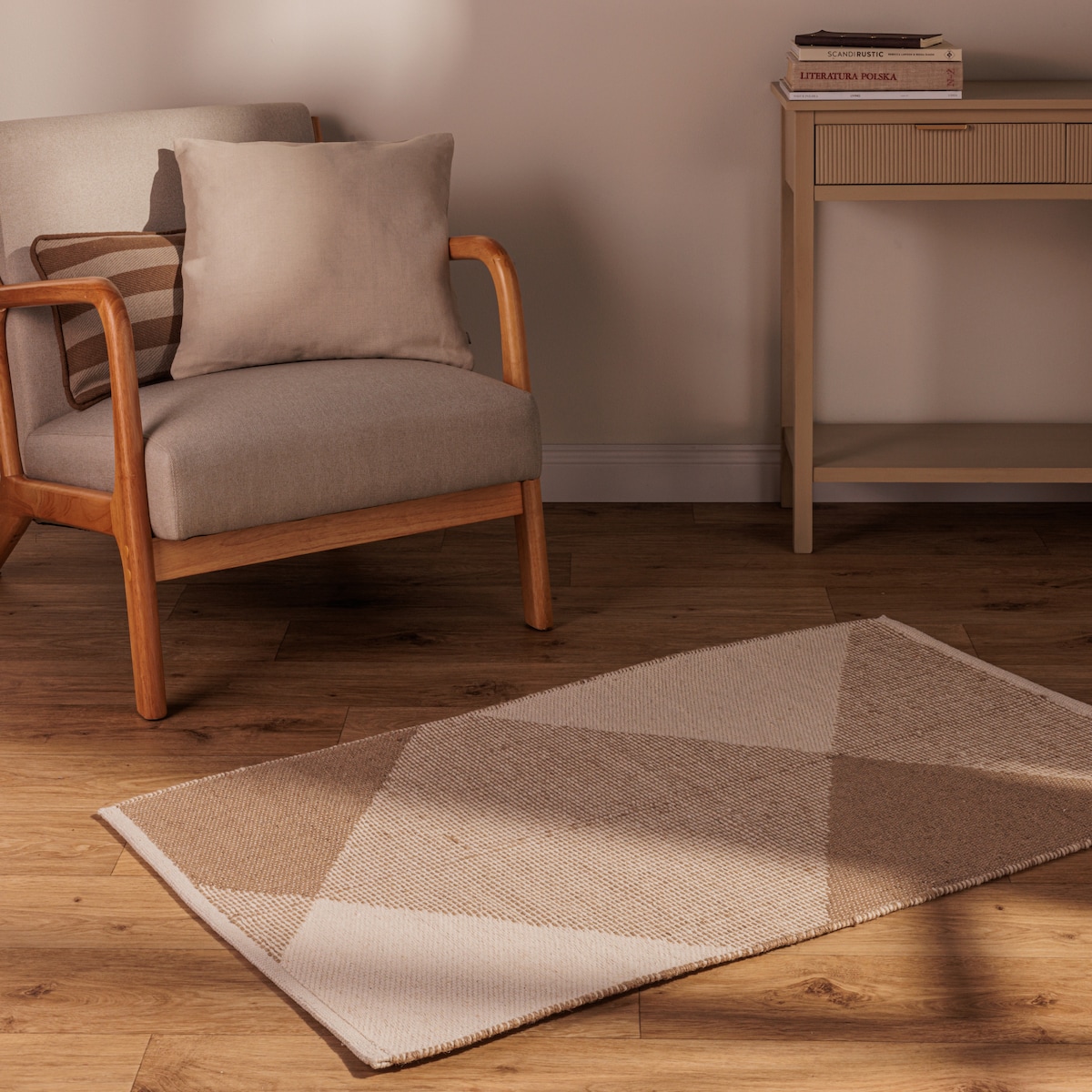 Chodnik Fringer 70x120 cm z motywem geometrycznym