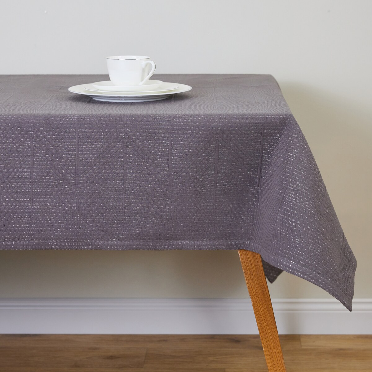 Obrus Żakardowy Mileja 130x180 cm z motywem geometrycznym