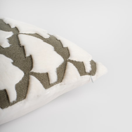 Poszewka Futrzana Furfiria 45x45 cm z motywem choinki