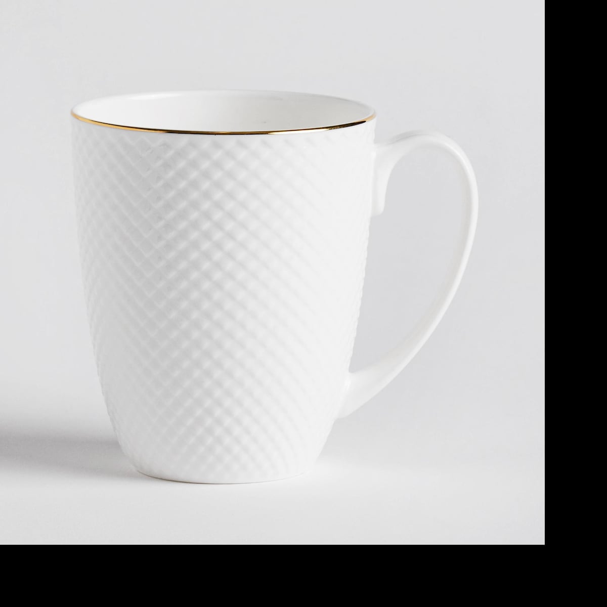 Elegancki Kubek z Porcelany Kostnej Eleni z motywem geometrycznym