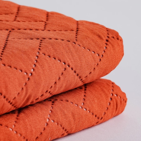 Jednokolorowa narzuta na łóżko Twist 170x210 cm