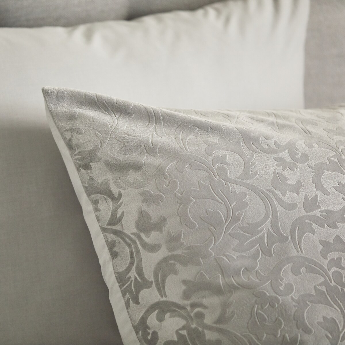 Pościel Welwetowa Pressiloni 200x220 cm z motywem arabeski