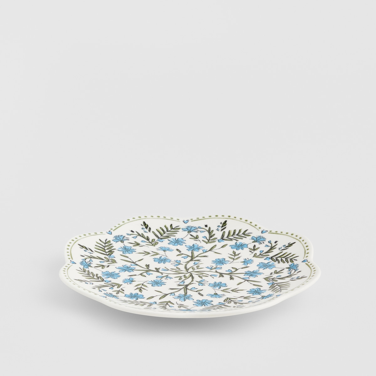 Patera Avenel z motywem roślinnym