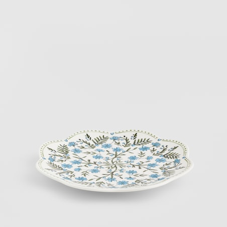 Patera Avenel z motywem roślinnym