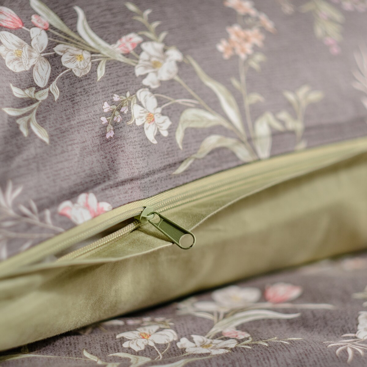 Pościel z bawełny satynowej Tomo 200x220 cm z wzorem kwiatowym