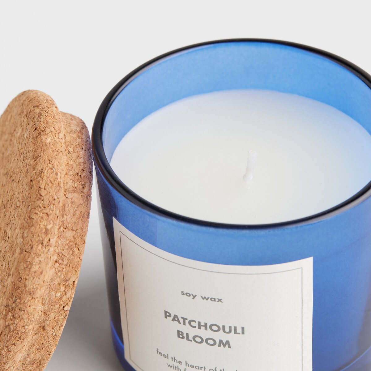 Świeca Zapachowa Aromi z motywem napisów