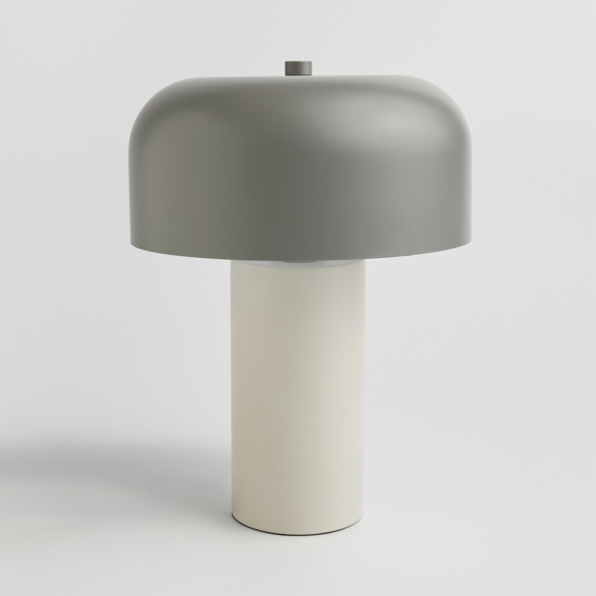 metalowa lampa stołowa typu "grzybek" simatina