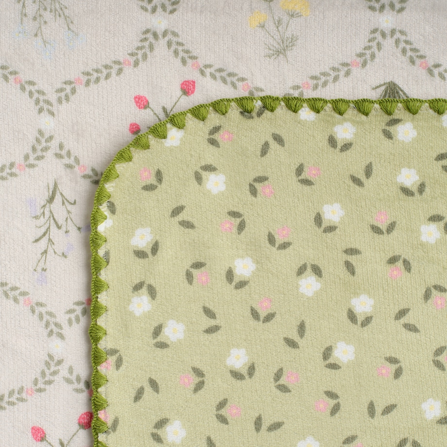 Drukowany koc Vintagio 150x200 cm z motywem kwiatowym