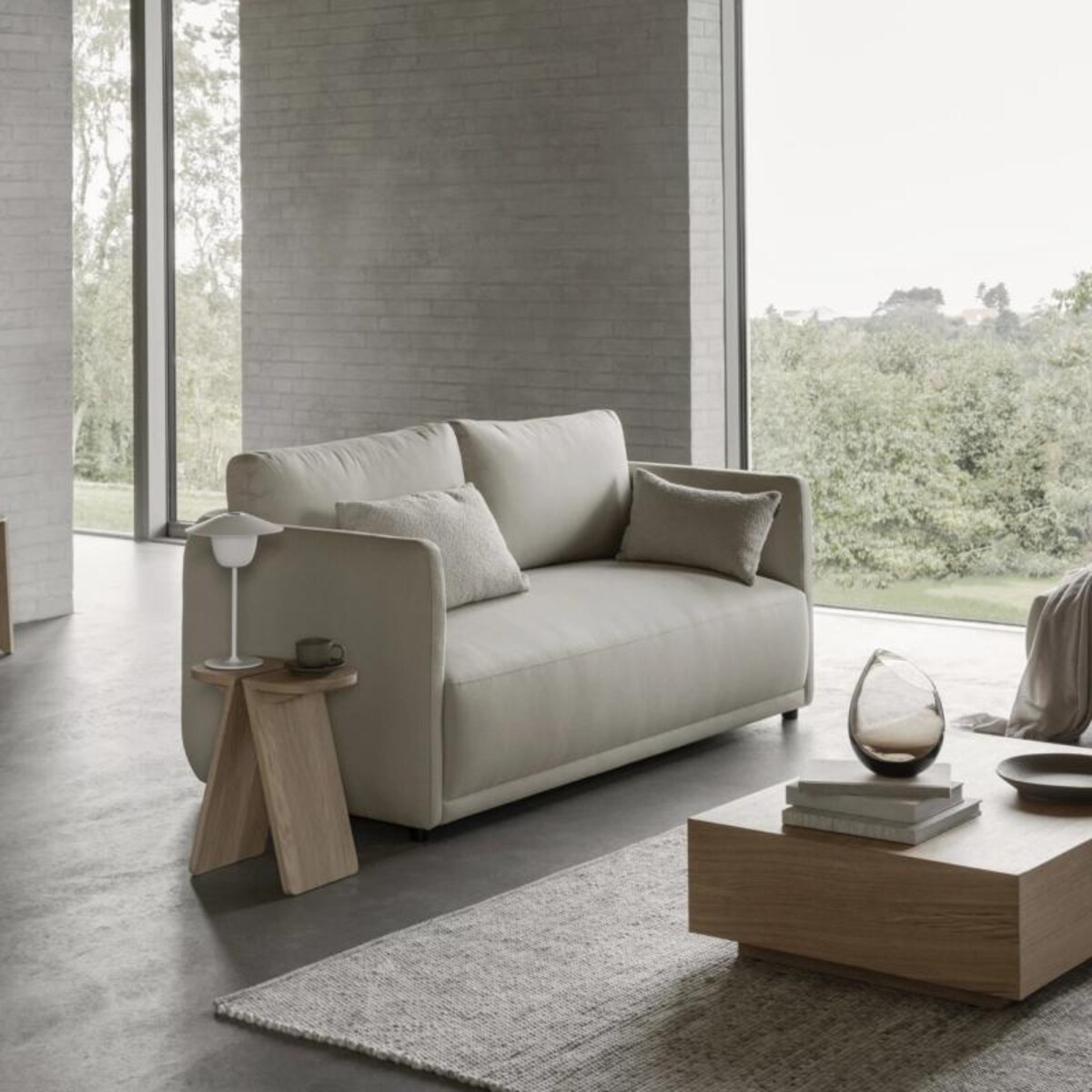 Dębowy stołek AVIO