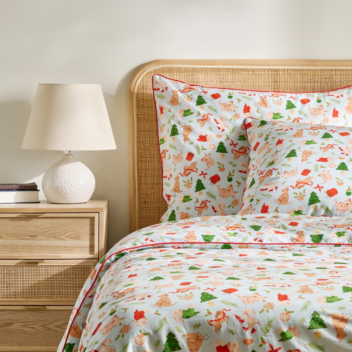 Pościel bawełniana z lamówką Dogimas 200x220 cm z motywem zwierzęcym