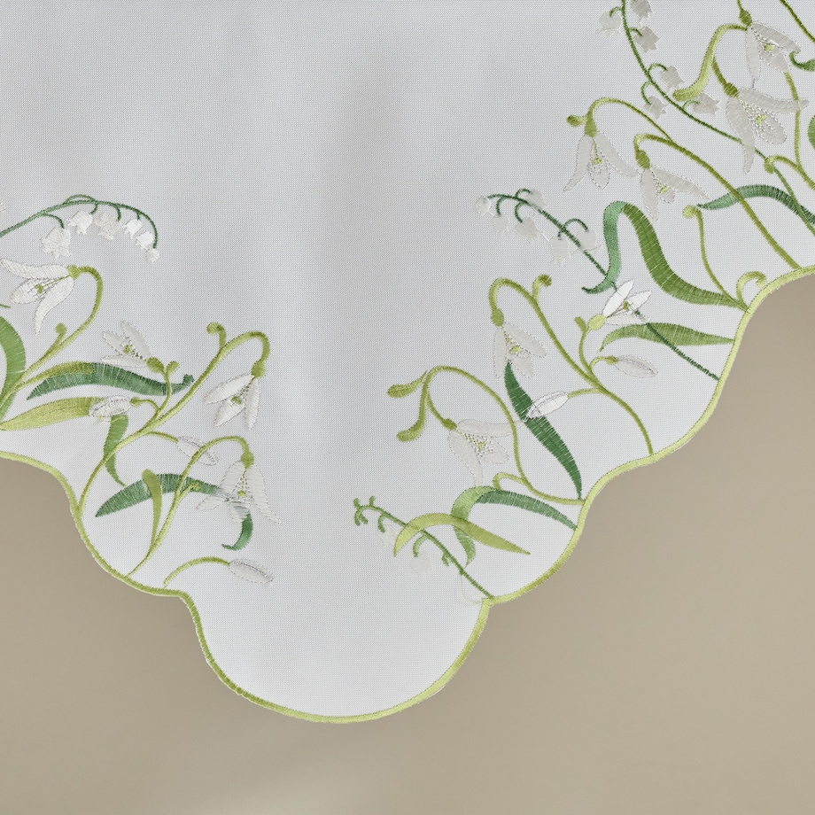 Serweta Haftowana Convelio 80x80 cm z motywem kwiatowym