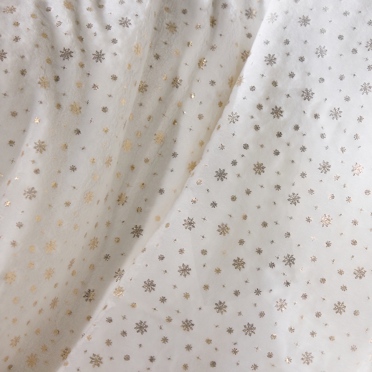 Drukowany koc Nevisi 150x200 cm