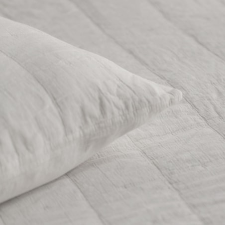 Narzuta Bawełniana z Efektem Sprania Przeszywana w Geometryczny Wzór Medosa 200x220 cm