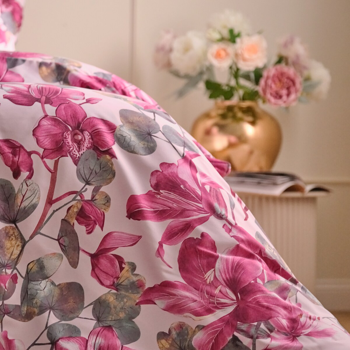 Pościel Z Mikrofibry Sirsa 200x220 cm z motywem roślinnym