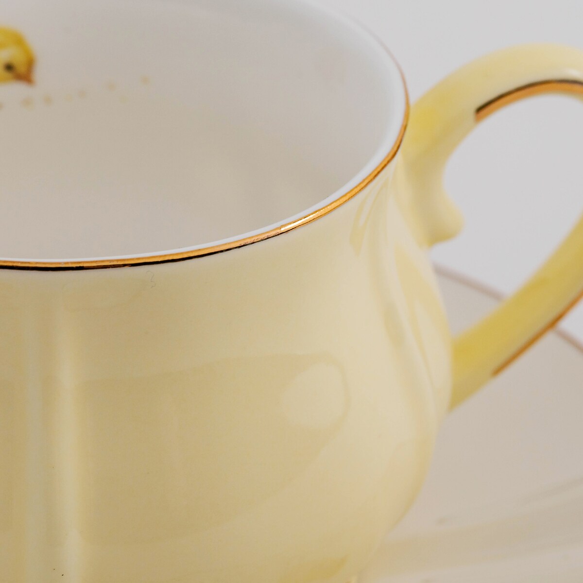 Filiżanka Ze Spodkiem Pitiki