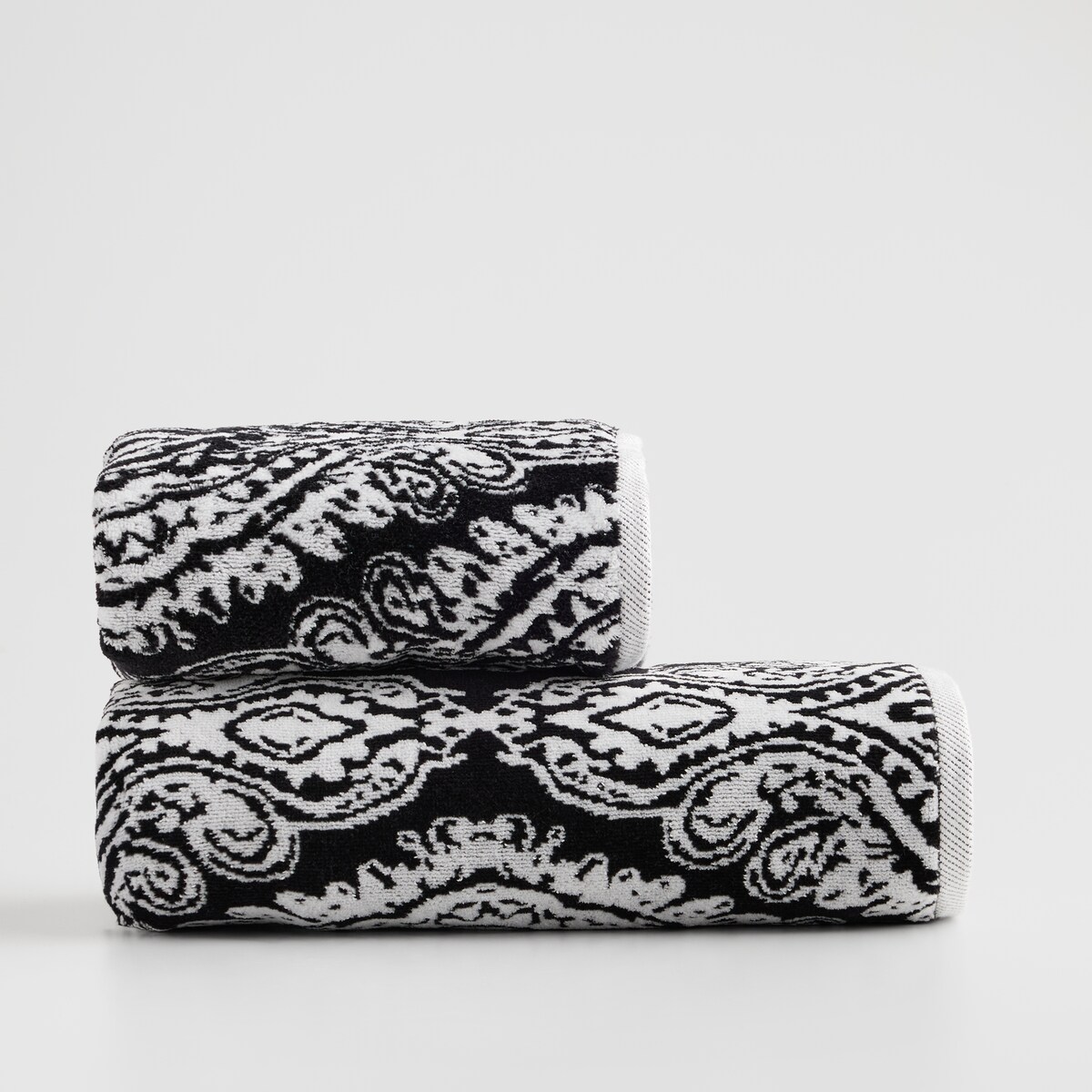 Ręcznik żakardowy Beskar 50x90 cm z motywem arabeski