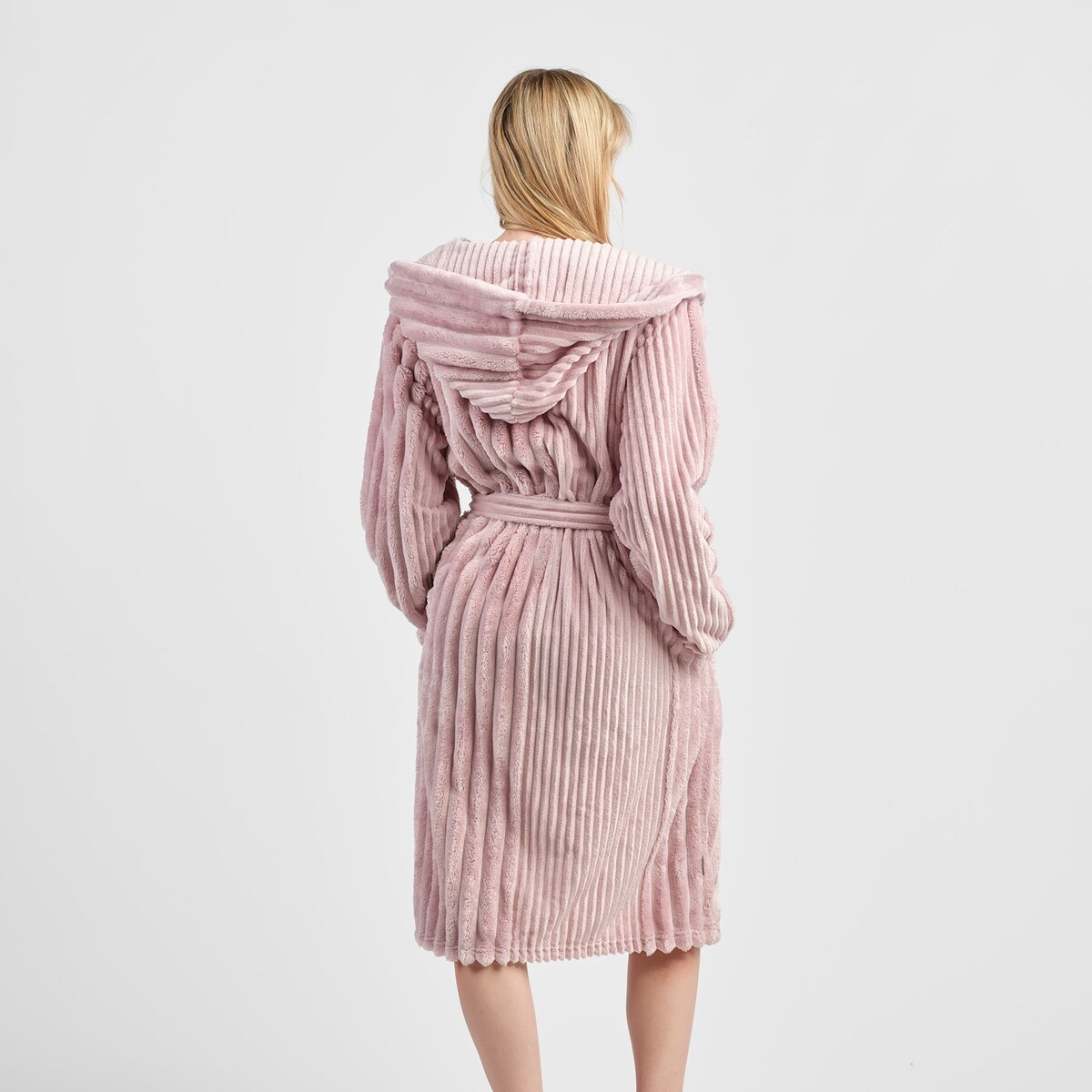 Szlafrok Divite z motywem geometrycznym