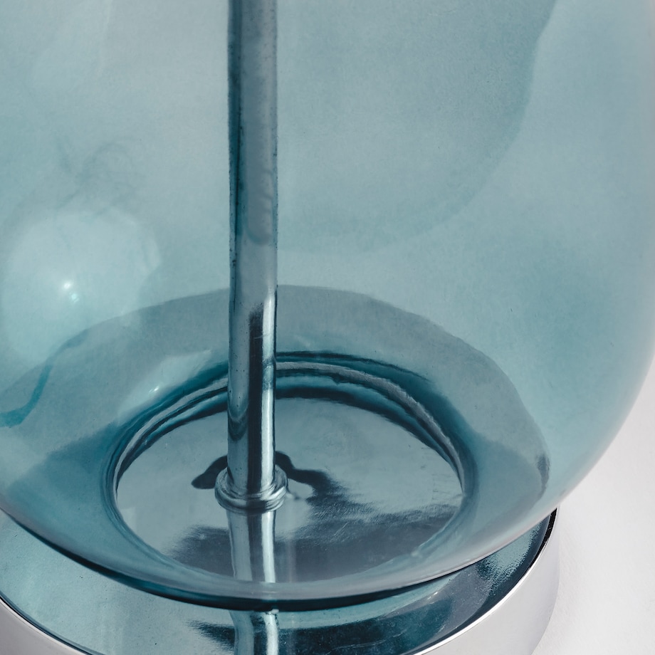 lampa stołowa ze szklaną podstawą vertes