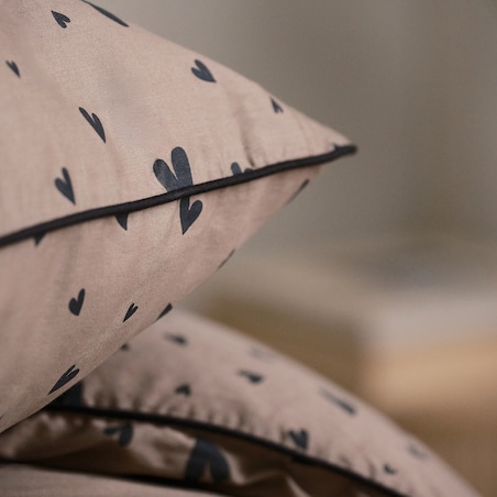 Pościel z bawełny satynowej z lamówką Malorina 200x220 cm z motywem serc