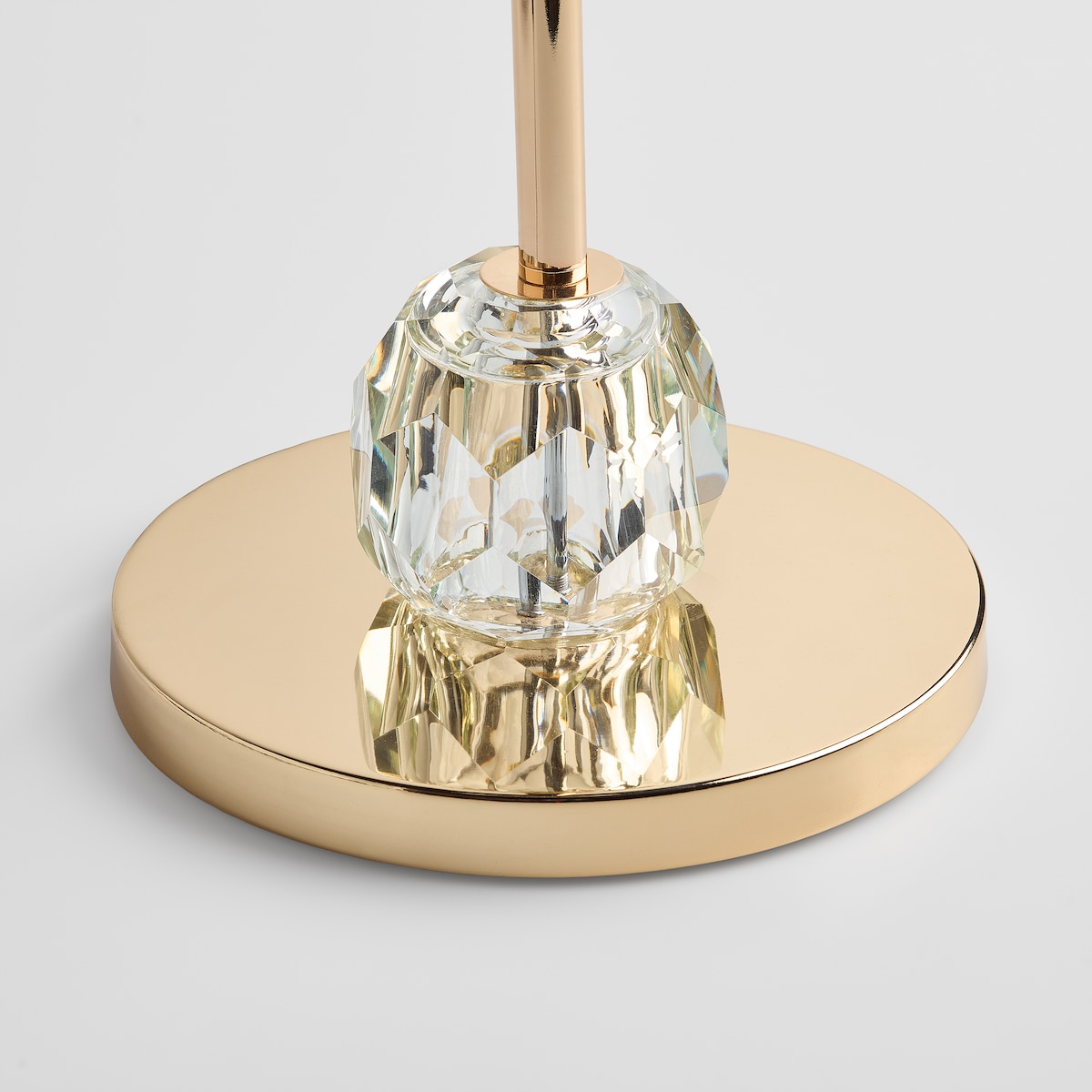 Lampa Podłogowa Diamantis