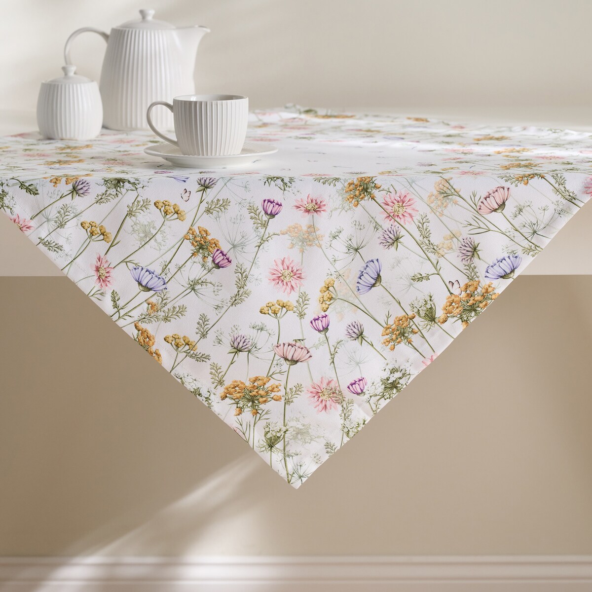 Serweta z nadrukiem Koperino 80x80 cm z motywem kwiatowym