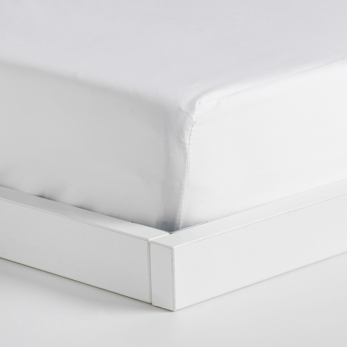 Prześcieradło z mikrofibry z gumką Micros 90x200 cm