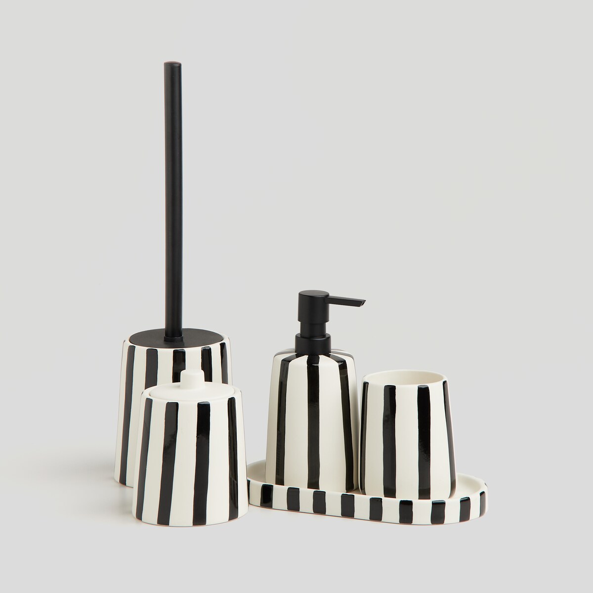 Dozownik Łazienkowy Stripeto