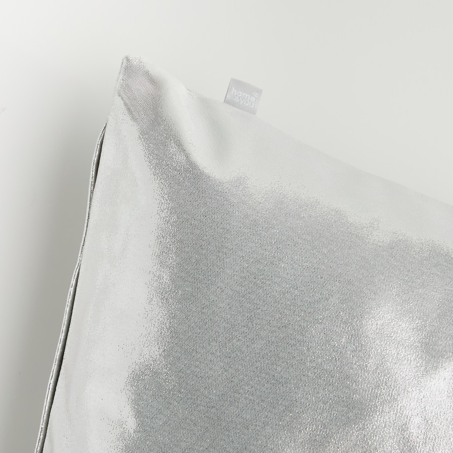 Poszewka dekoracyjna Crimson 45x45 cm