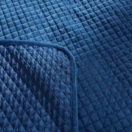 Jednokolorowa narzuta na łóżko Plums 200x220 cm