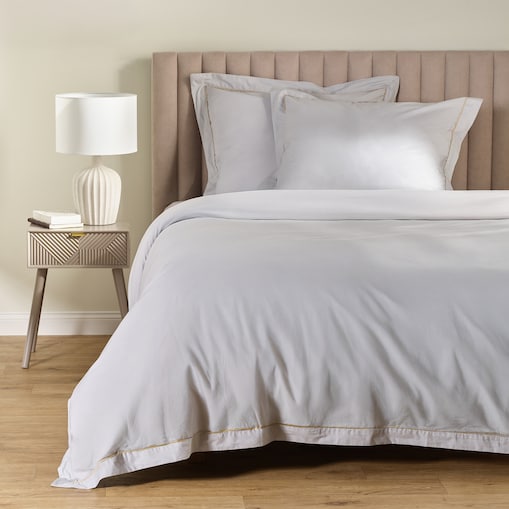 Jednokolorowa pościel z perkalu z lamówką Perlamo 160x200 cm