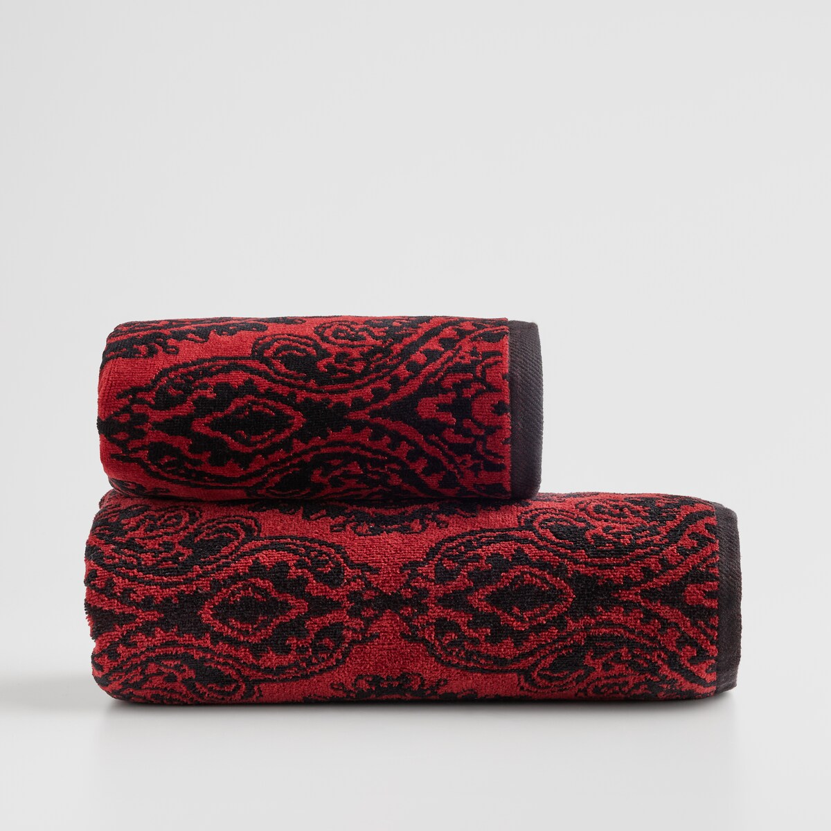 Ręcznik żakardowy Beskar 50x90 cm z motywem arabeski