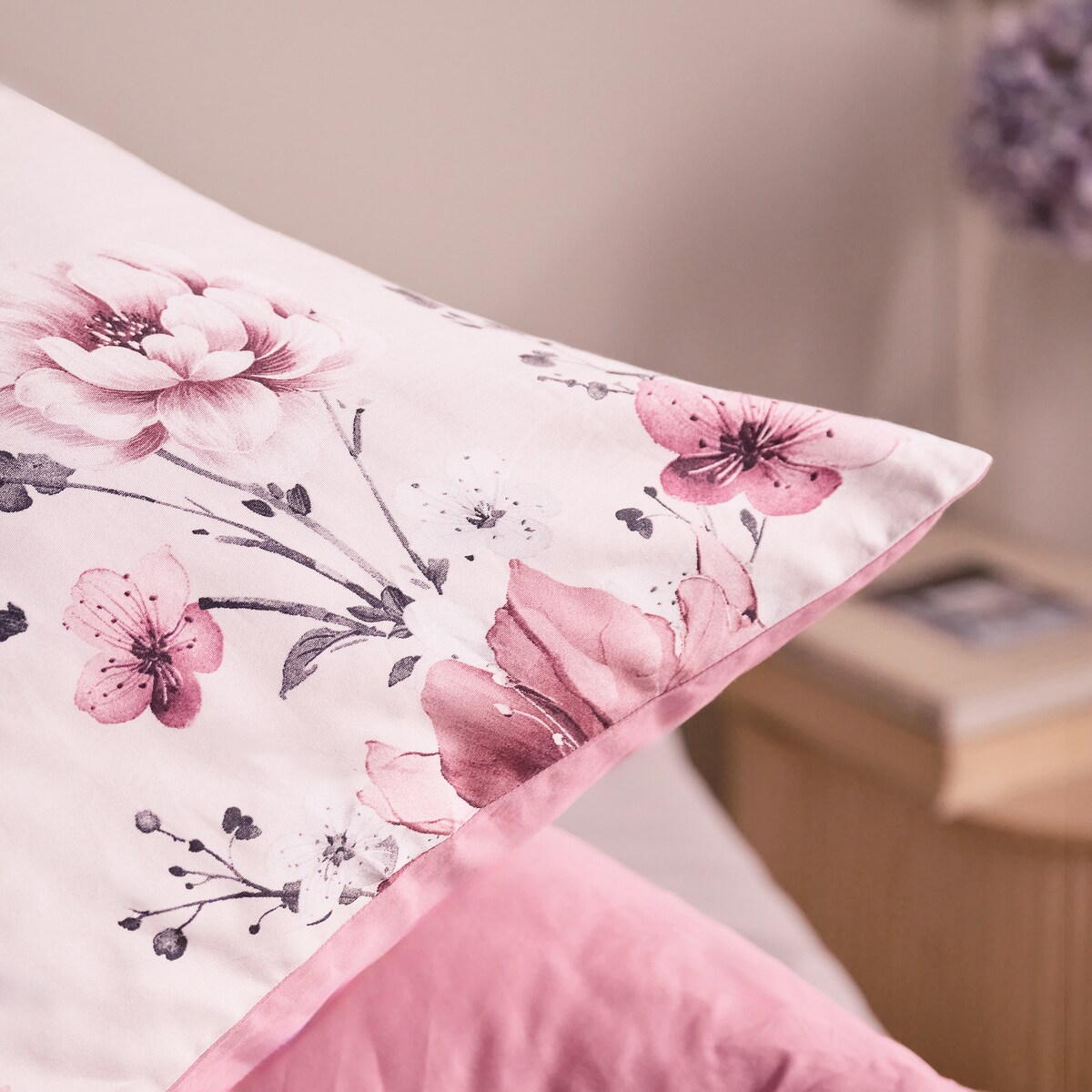 Pościel z bawełny satynowej Mave 160x200 cm z wzorem kwiatowym