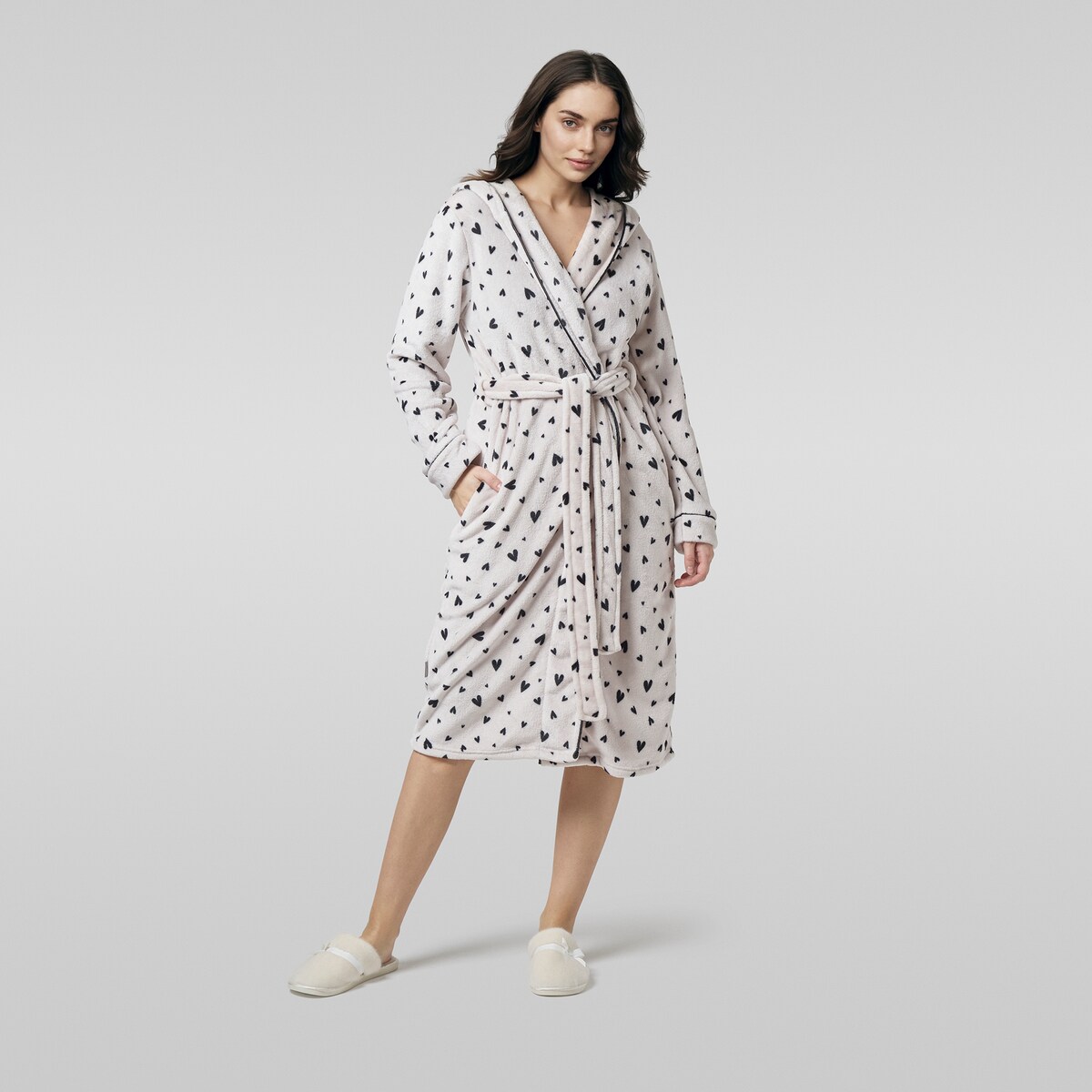 Szlafrok Malorina z motywem serc