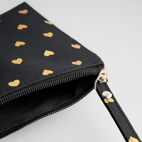 Saszetka Bustina z motywem serc