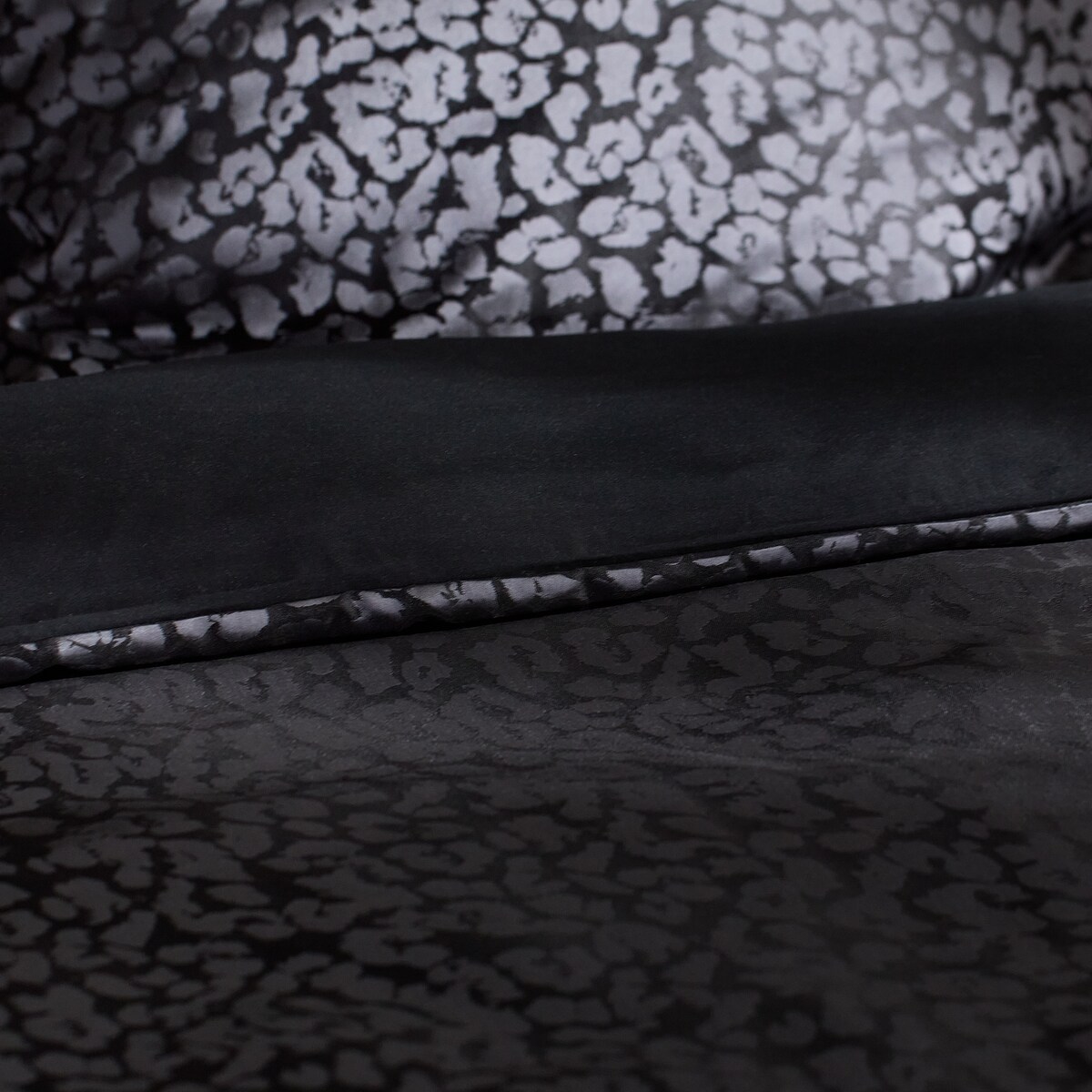 Pościel Żakardowa Pantero 200x220 cm z motywem zwierzęcym