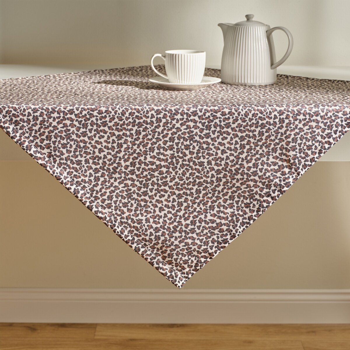 Serweta Drukowana Panter 80x80 cm z motywem zwierzęcym