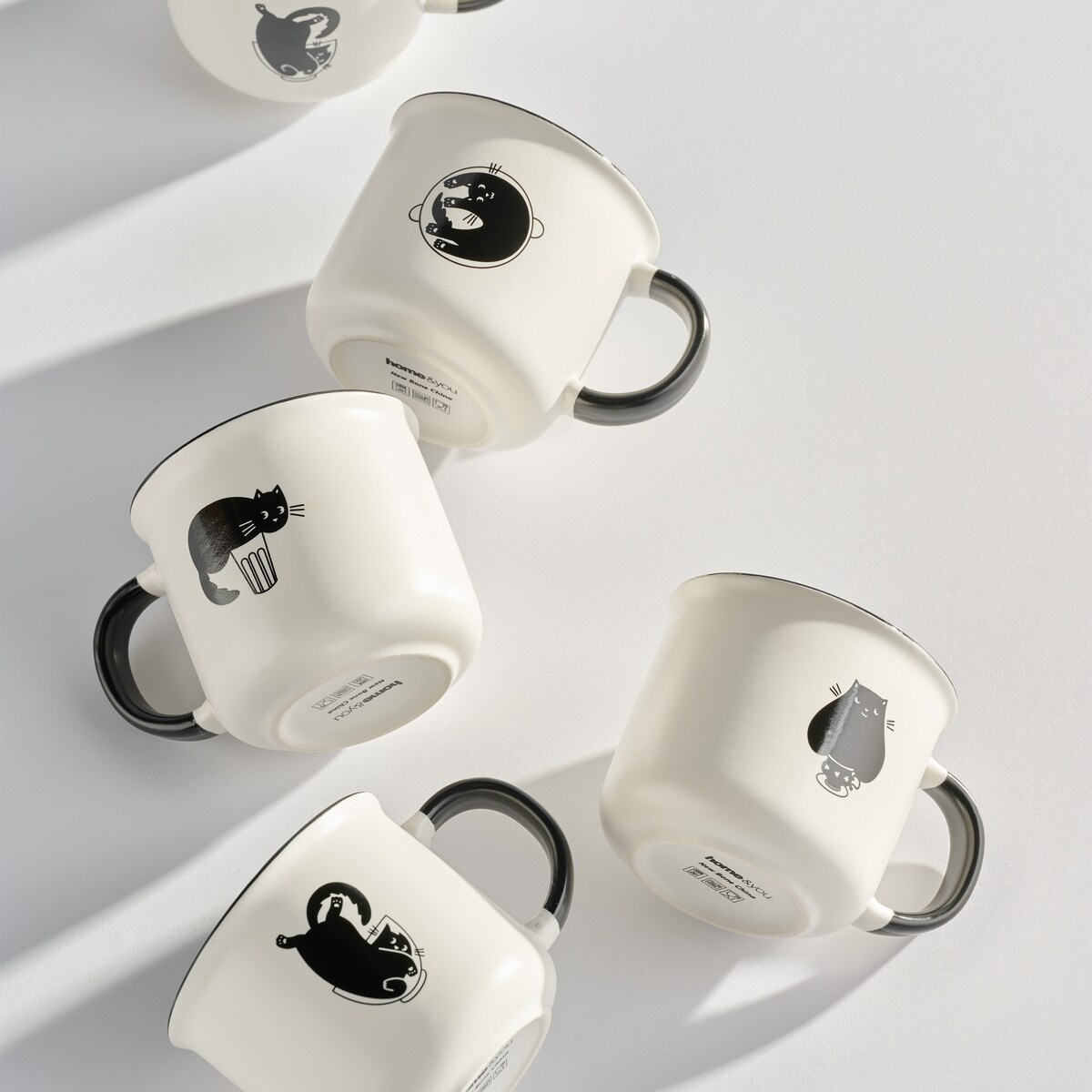 Sirin, kubek z kotem z motywem zwierzęcym