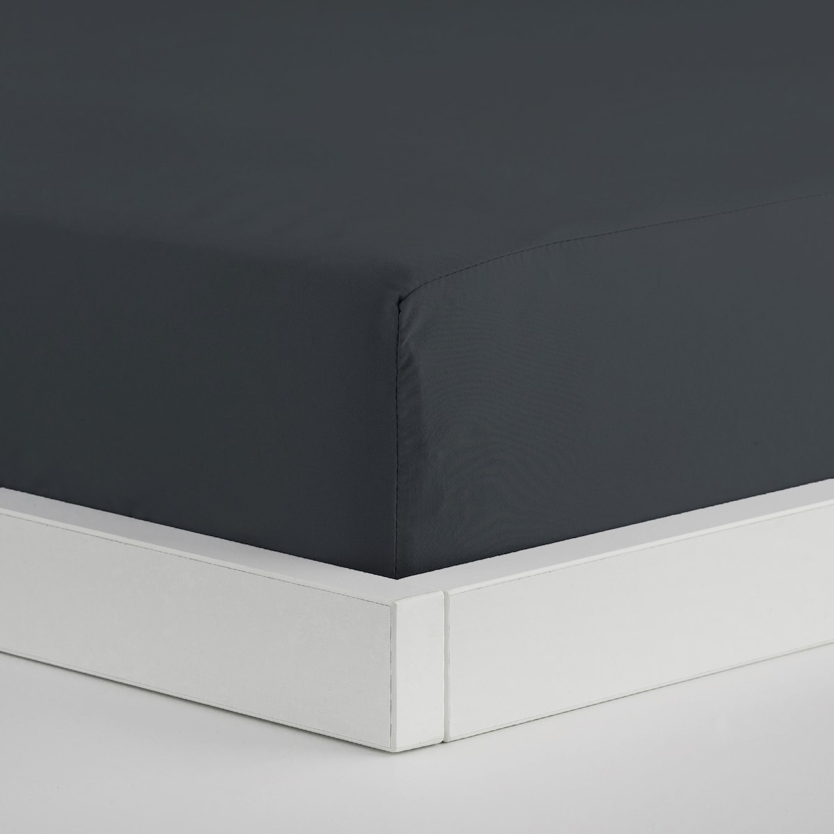 Prześcieradło z mikrofibry z gumką Micros 140x200 cm