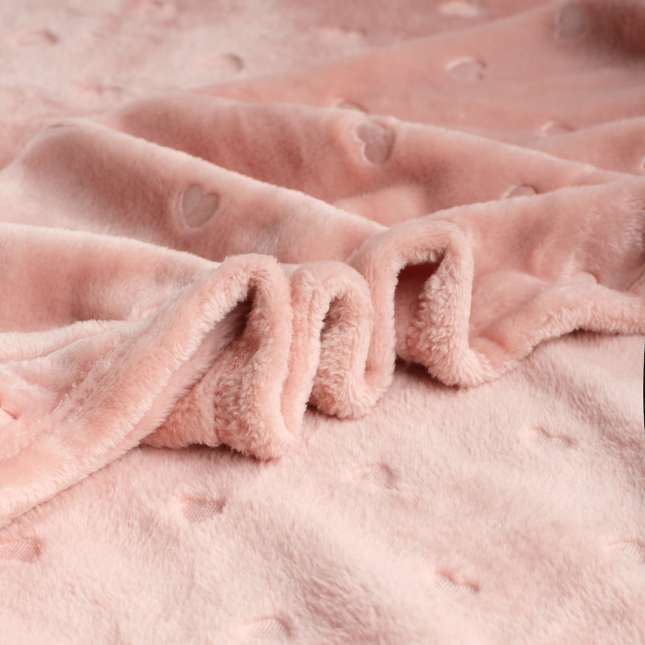 Jednokolorowy koc z wytłoczonym wzorem Kisalis 150x200 cm z motywem serc