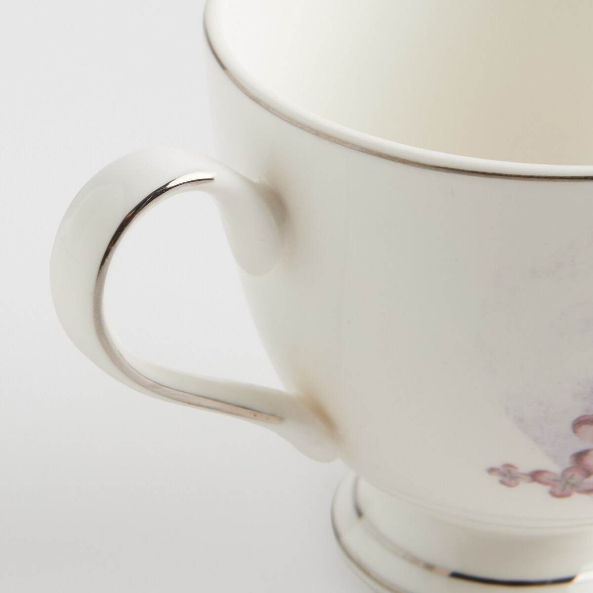 Filiżanka ze spodkiem z baletnicą Natalie