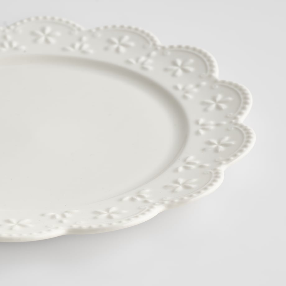 Talerz Obiadowy Lace z motywem kwiatowym