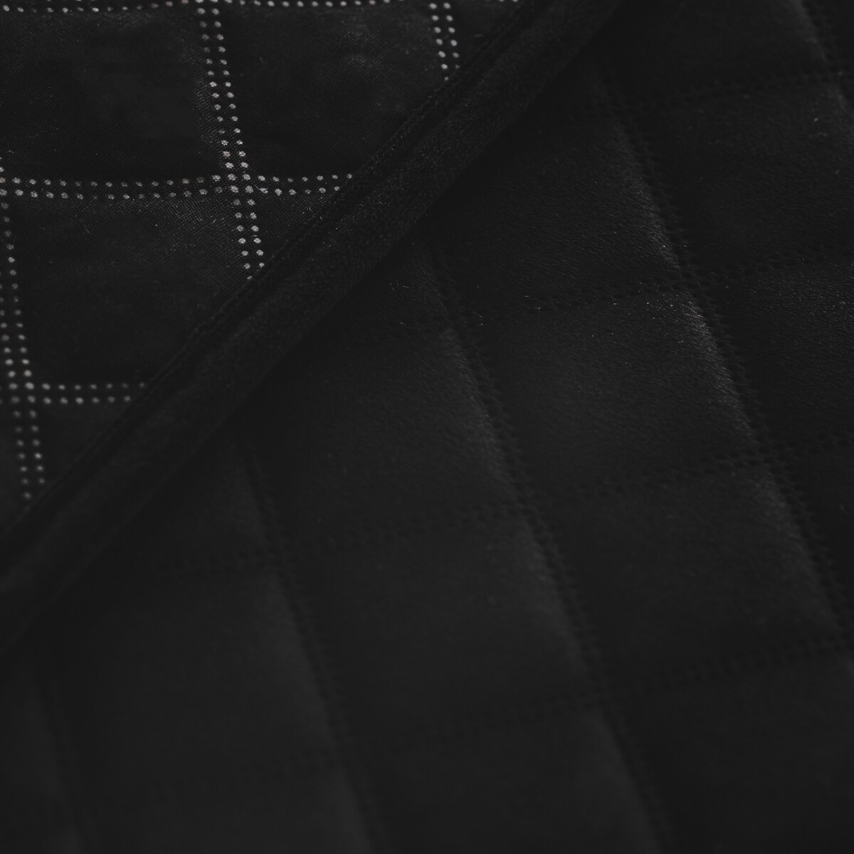 Narzuta Welwetowa w Wytłaczany Geometryczny Wzór Mismi 200x220 cm