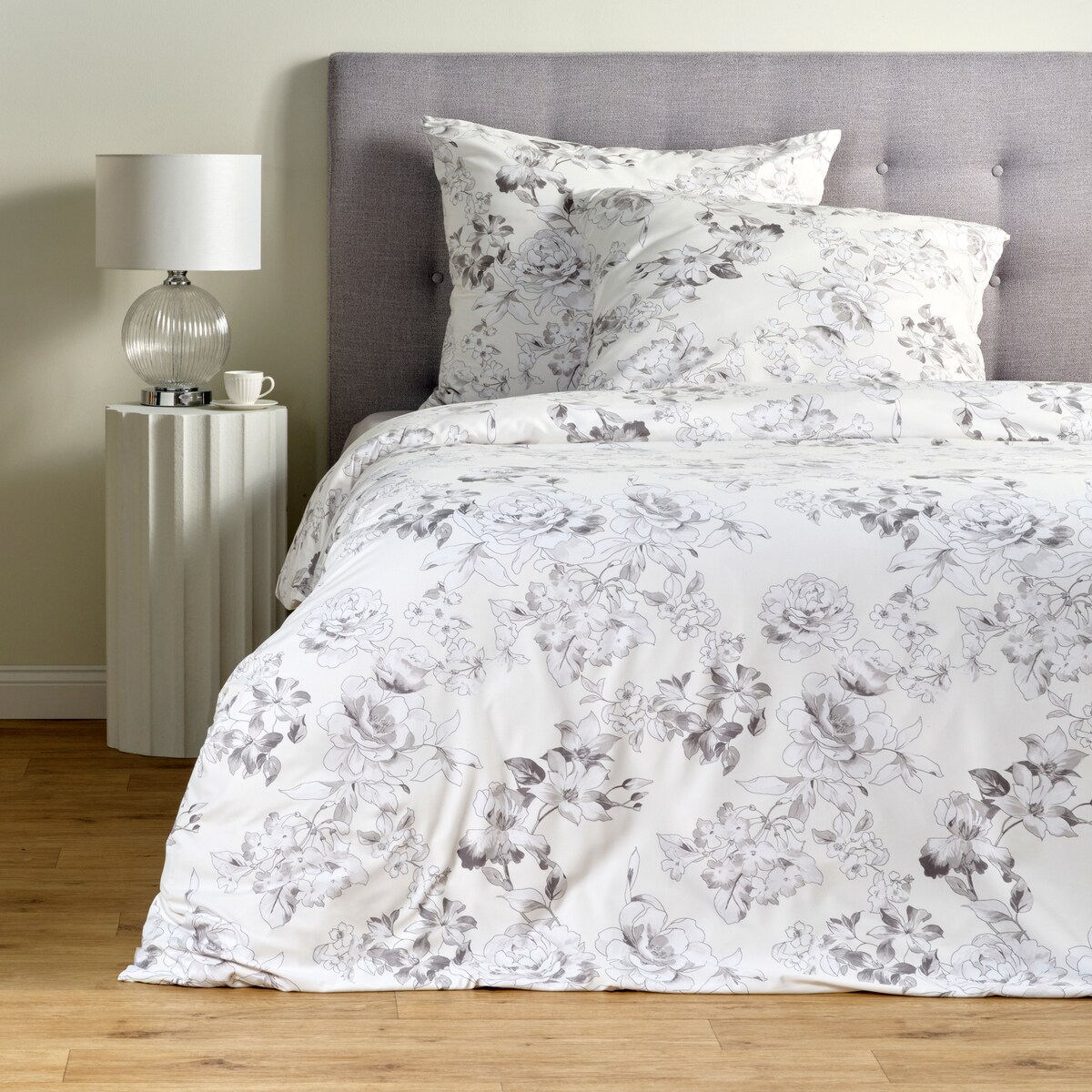 Pościel Z Mikrofibry Tuti 160x200 cm z wzorem kwiatowym