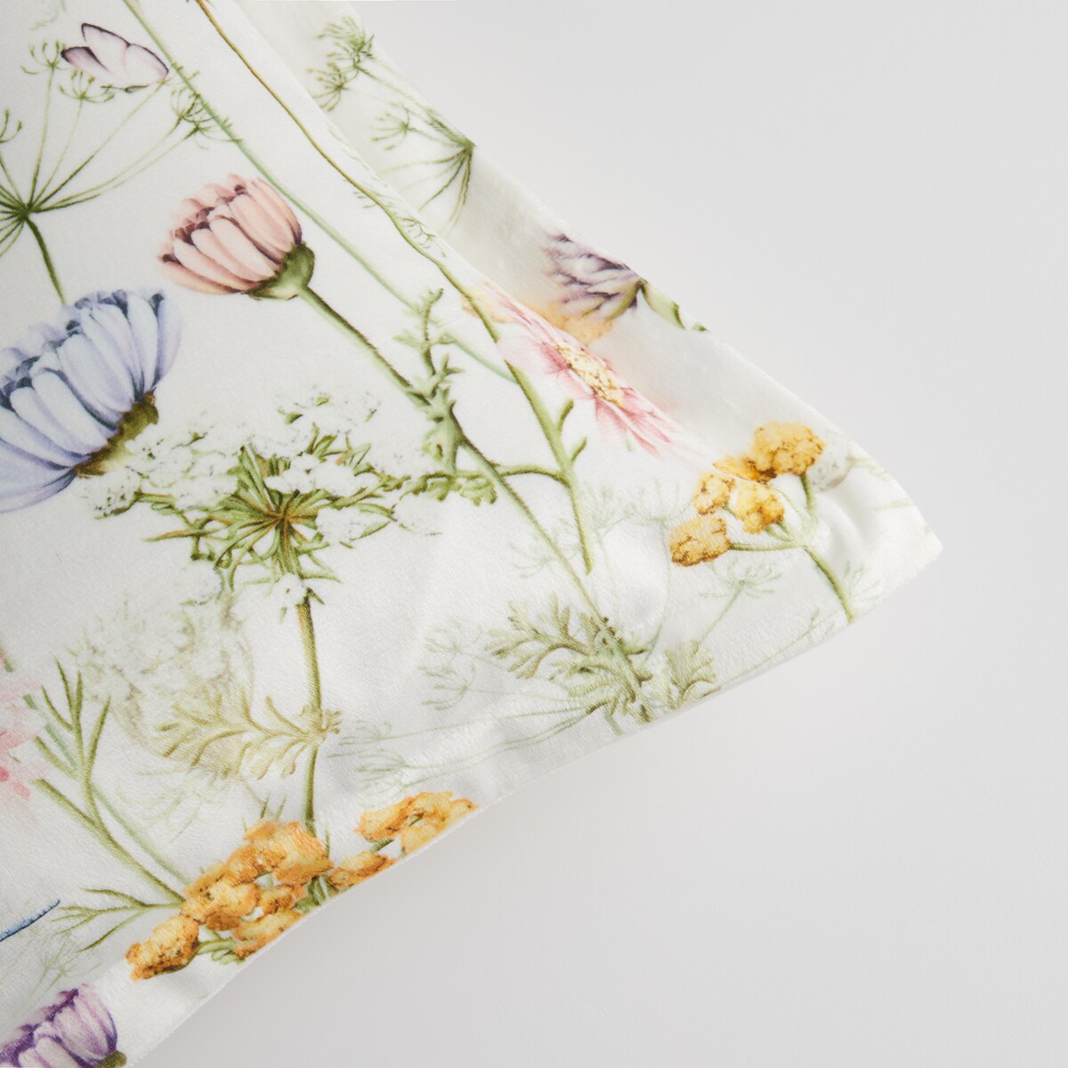 Poszewka z nadrukiem Koperino 45x45 cm z motywem kwiatowym