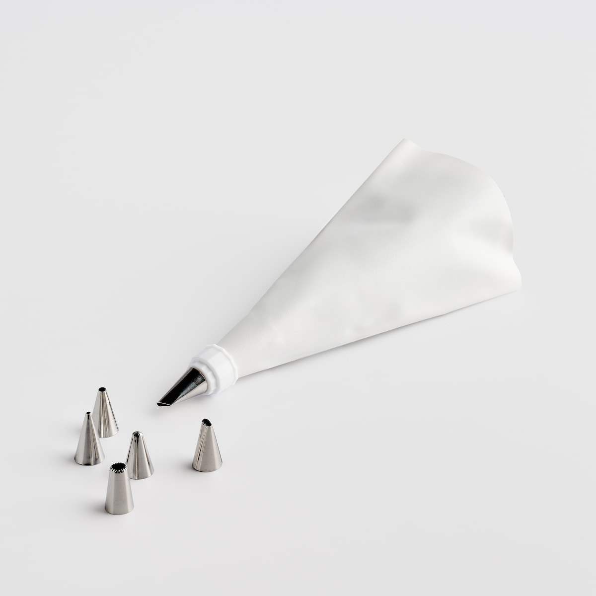 Rękaw cukierniczy z 6 końcówkami Creamy